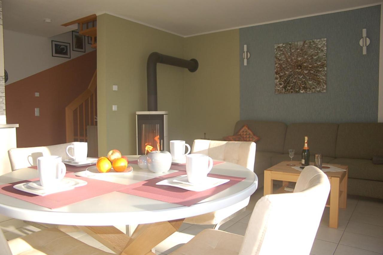 Behagliches Ferienhaus Zaunkoenig -Mit Kamin Und Sauna Tanne Ngoại thất bức ảnh
